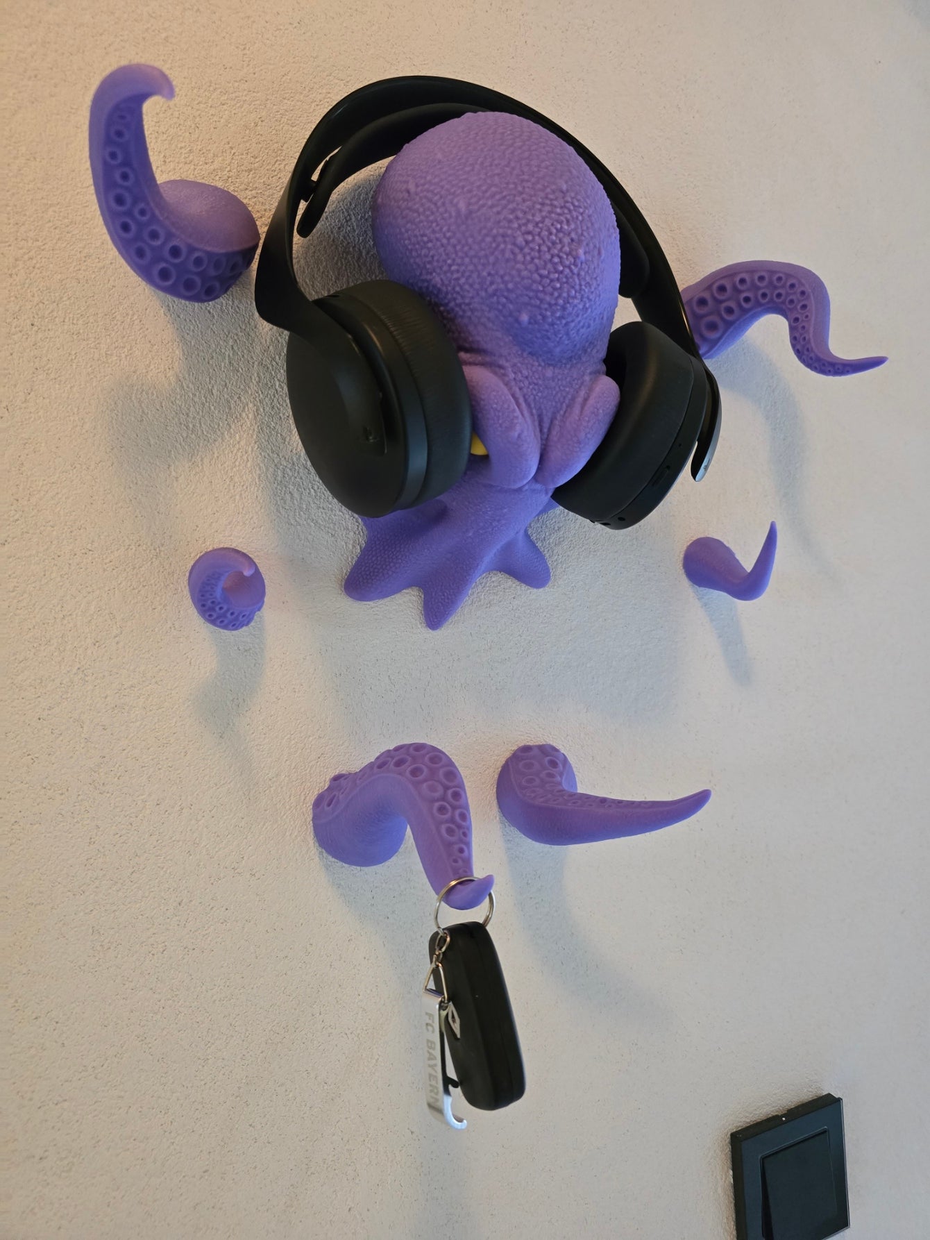 Oktopus Wandhalter mit Tentakeln als Schlüsselbrett und Garderobe - physisches 3D-Modell, Ansicht 2