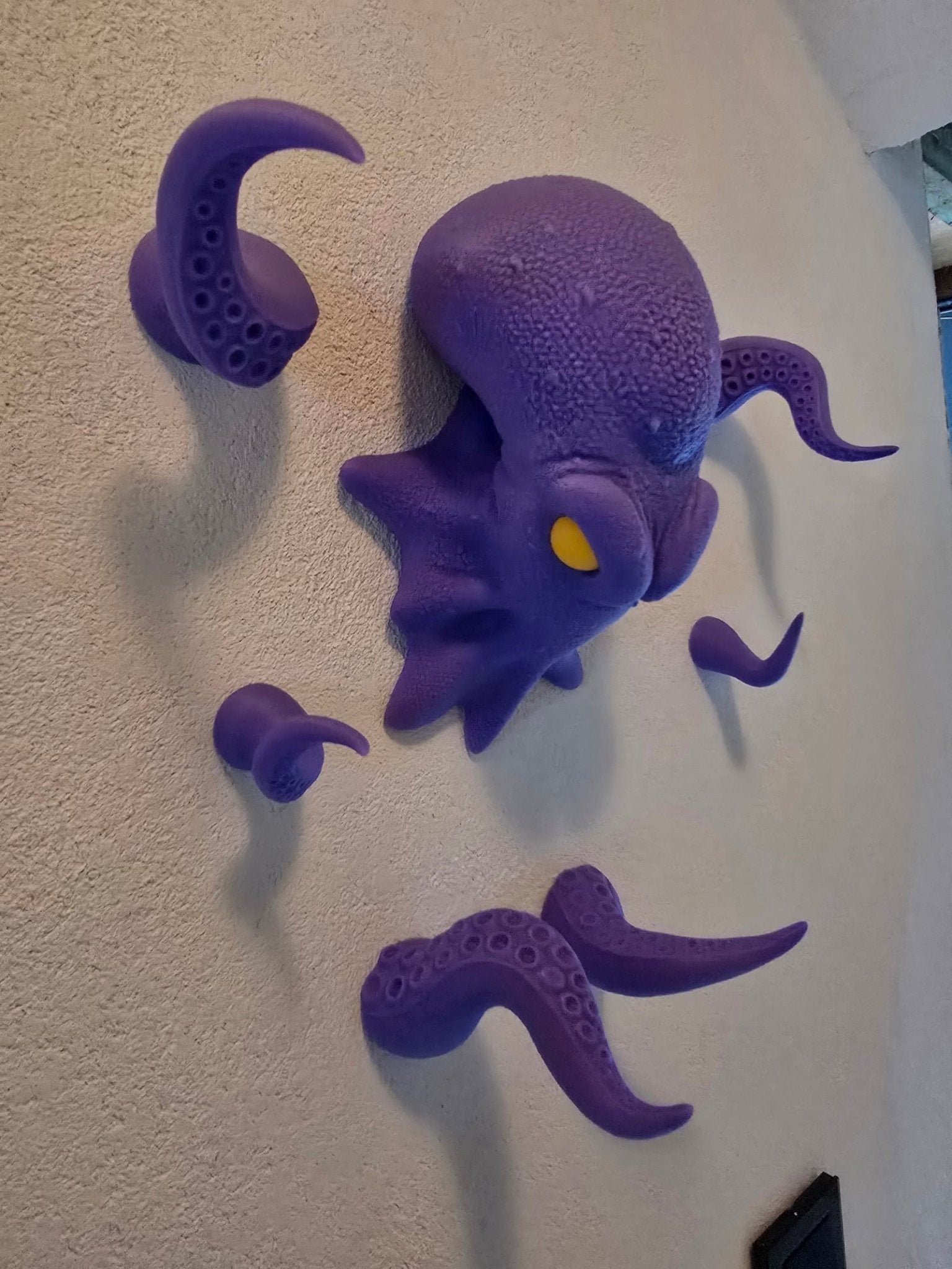 Oktopus Wandhalter mit Tentakeln als Schlüsselbrett und Garderobe - physisches 3D-Modell, Ansicht 6