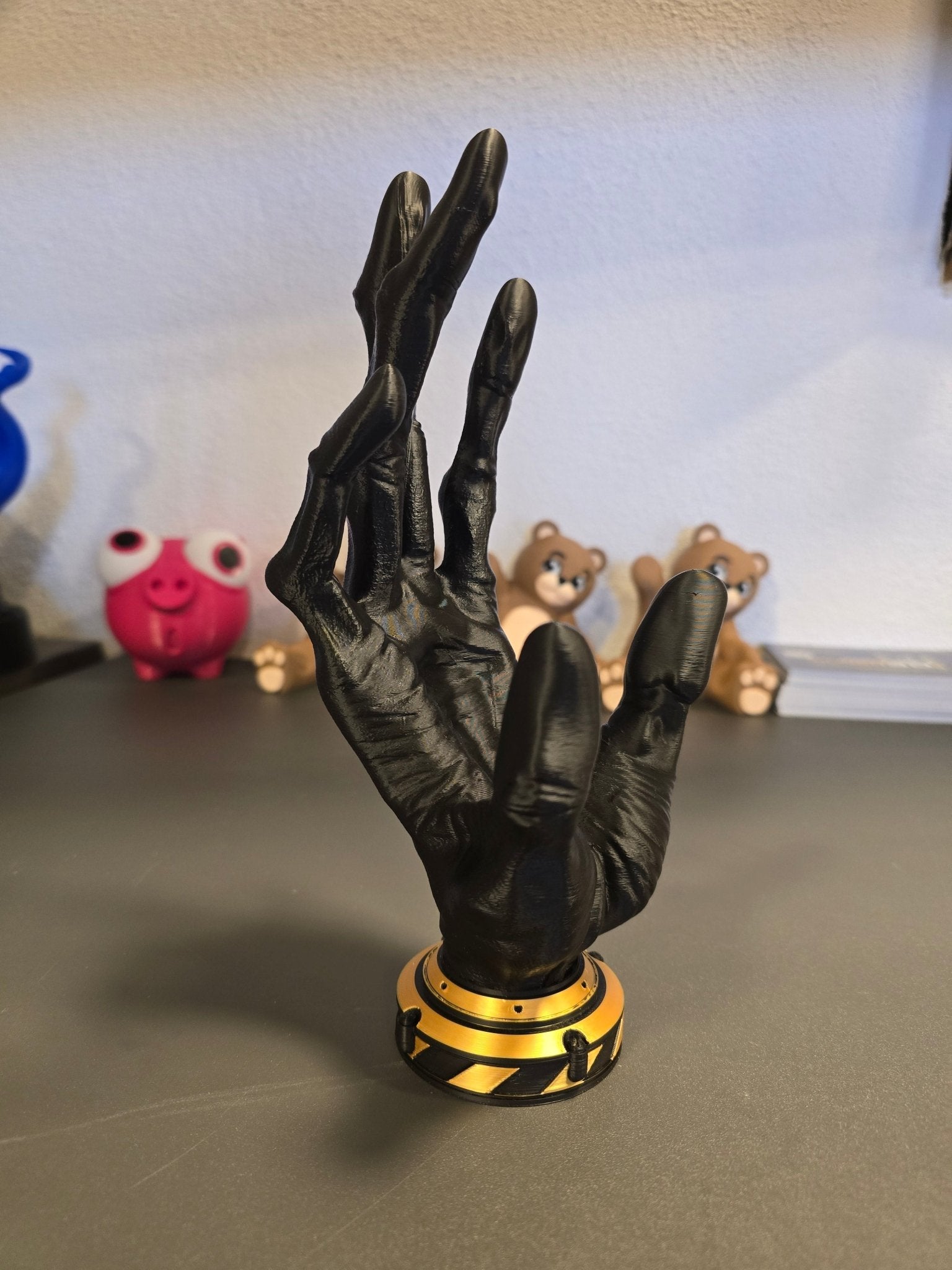 Alien Hand Controller Halter für PS5 und Xbox in Wunschfarbe - physisches 3D-Modell, Ansicht 2