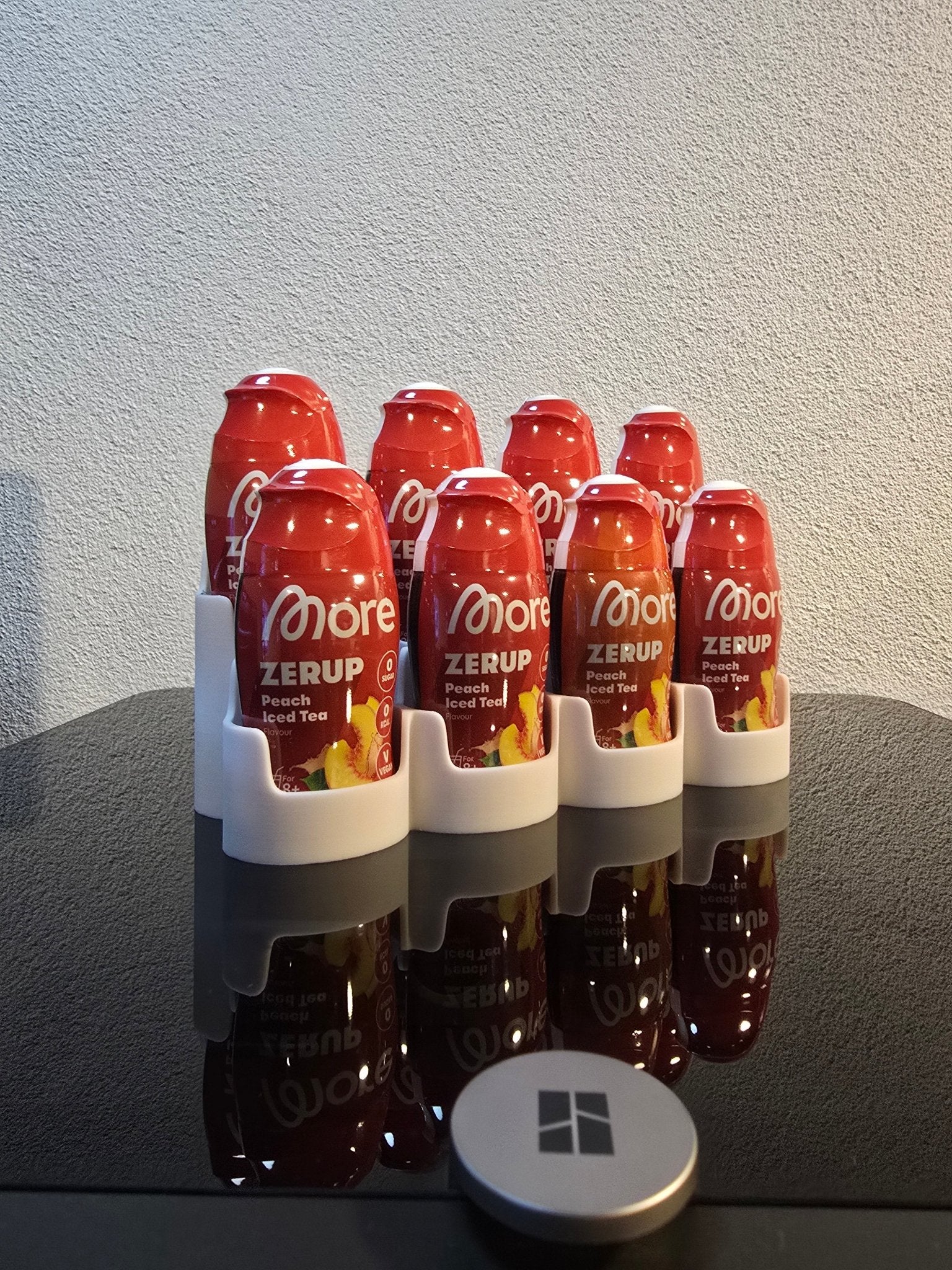 Treppen-Organizer für 8 Flaschen – passend für More Nutrition Zerup - physisches 3D-Modell, Ansicht 8