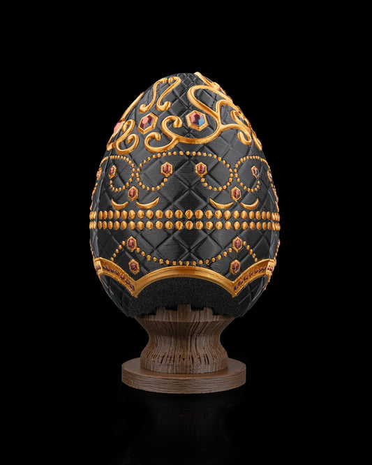 Schwarzes Aufbewahrungsei mit goldener Verzierung – Front

