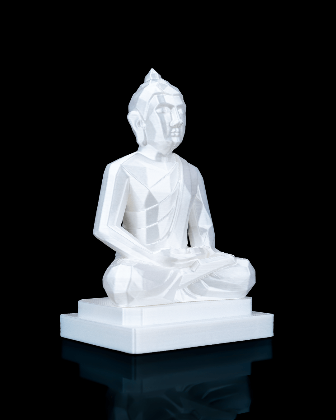 Buddha-Figur – seitliche Ansicht links


