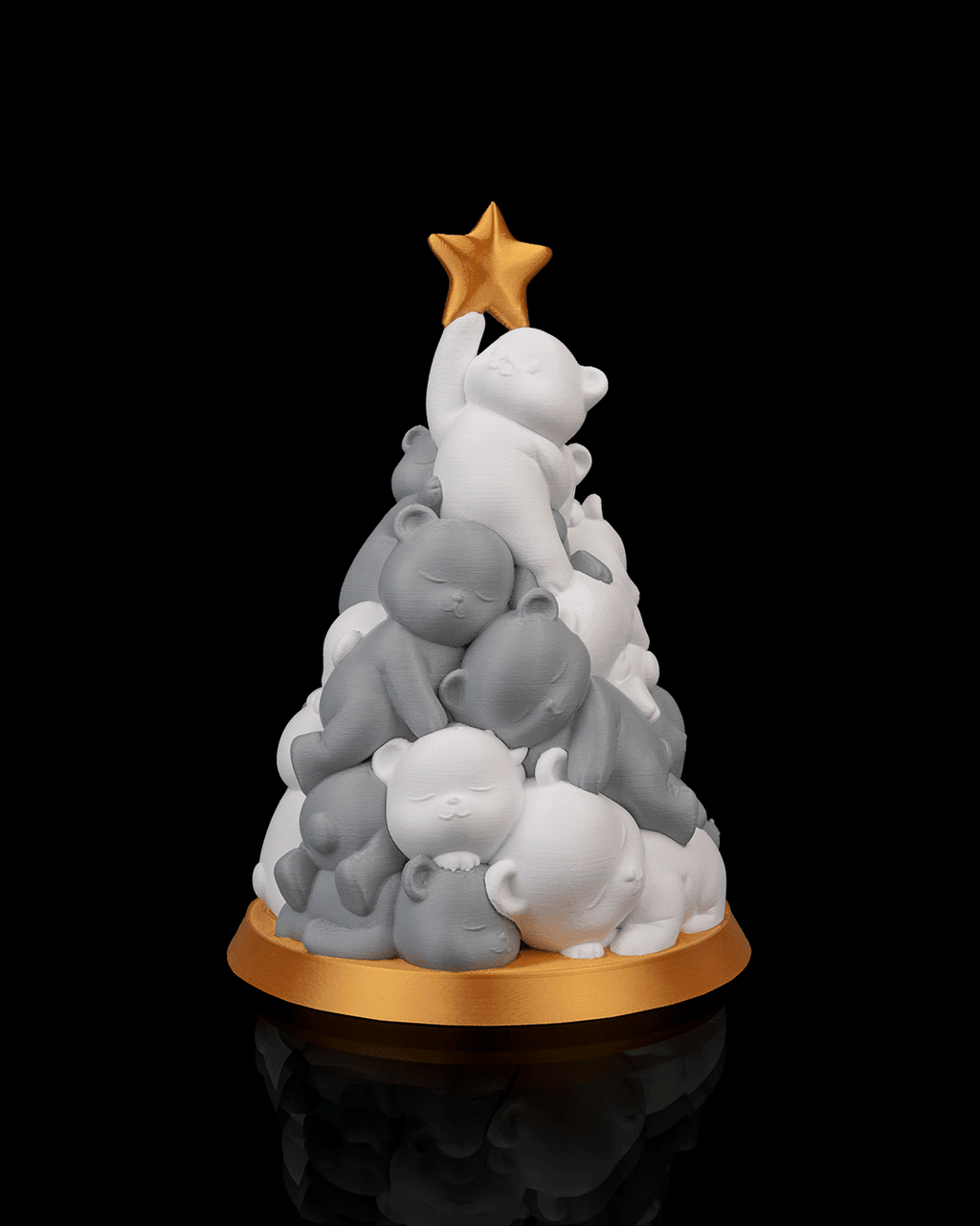 Beary Christmas Bären-Weihnachtsbaum, weitere leicht gedrehte Ansicht mit goldenem Stern und Sockel – Münch3D