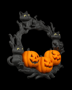 Halloween-Türkranz mit drei schwarzen Katzenfiguren und drei Kürbissen mit Grinsegesichtern auf Astwerk, Ansicht leicht seitlich gedreht vor schwarzem Hintergrund