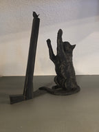 Küchenrollenhalter Katze mit Vogel in Schwarz ohne aufgesteckte Papierrolle, Rückansicht schräg – Münch3D 3D-Druck