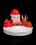 LED Weihnachtsmann am Lagerfeuer, Frontalansicht unbeleuchtet mit Geschenksack und schlafendem Rentier, 11 cm – Münch3D