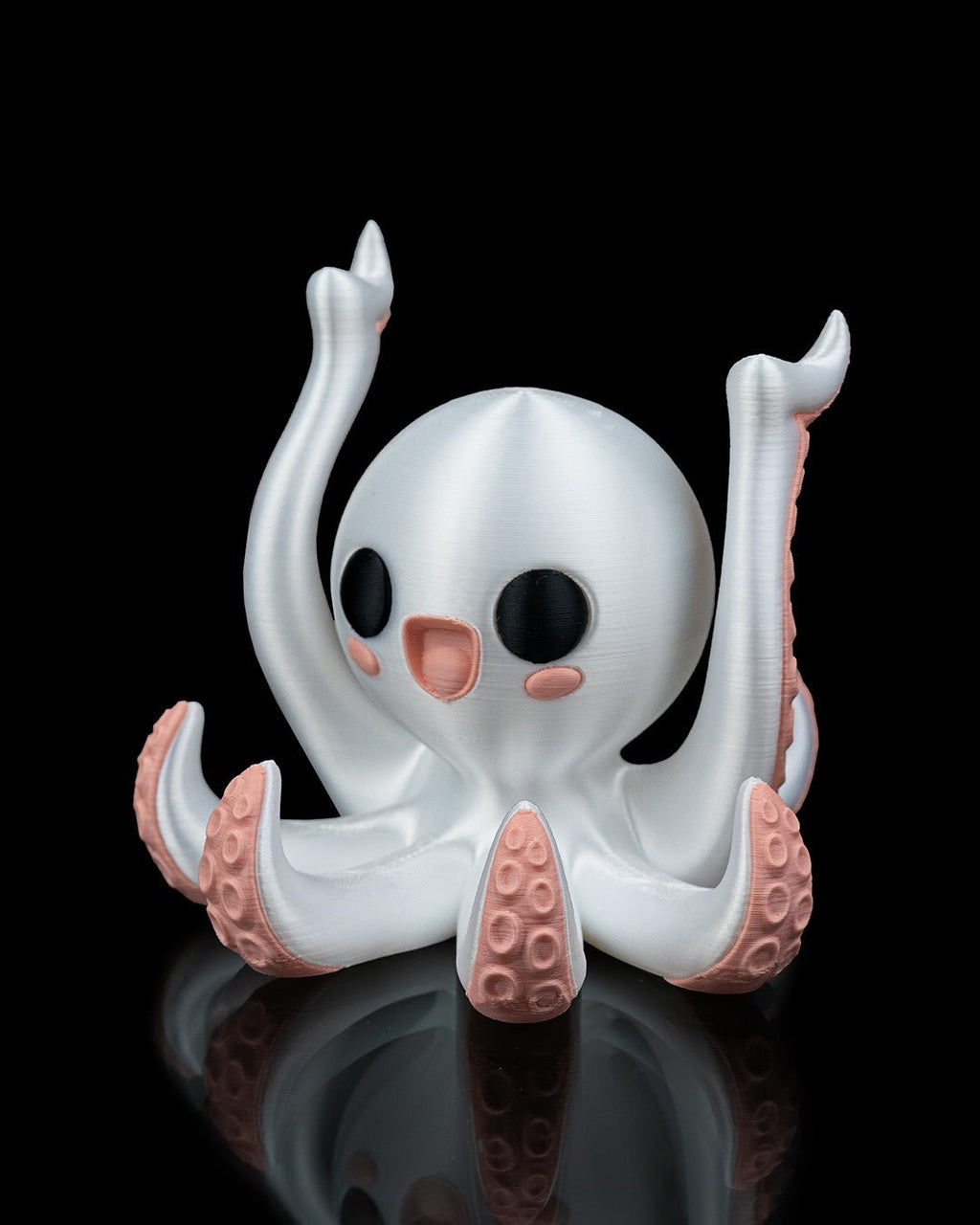 Oktopus Löffelhalter, Frontalansicht mit erhobenen Tentakeln vor Schwarz, ohne Utensil – Münch3D