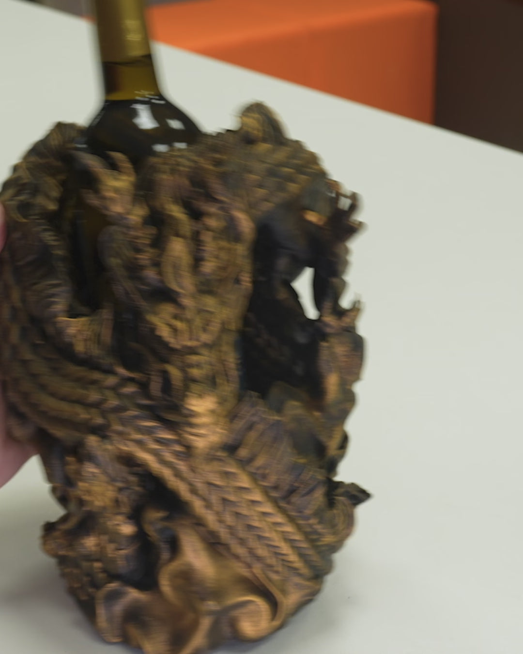 Geschenkideen für Weinliebhaber- Drachen-Weinflaschenhalter
