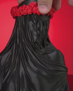 Veiled Mourning Bust "Veil of Silence" – Gothic Statue with Rose Crown, 16 cm