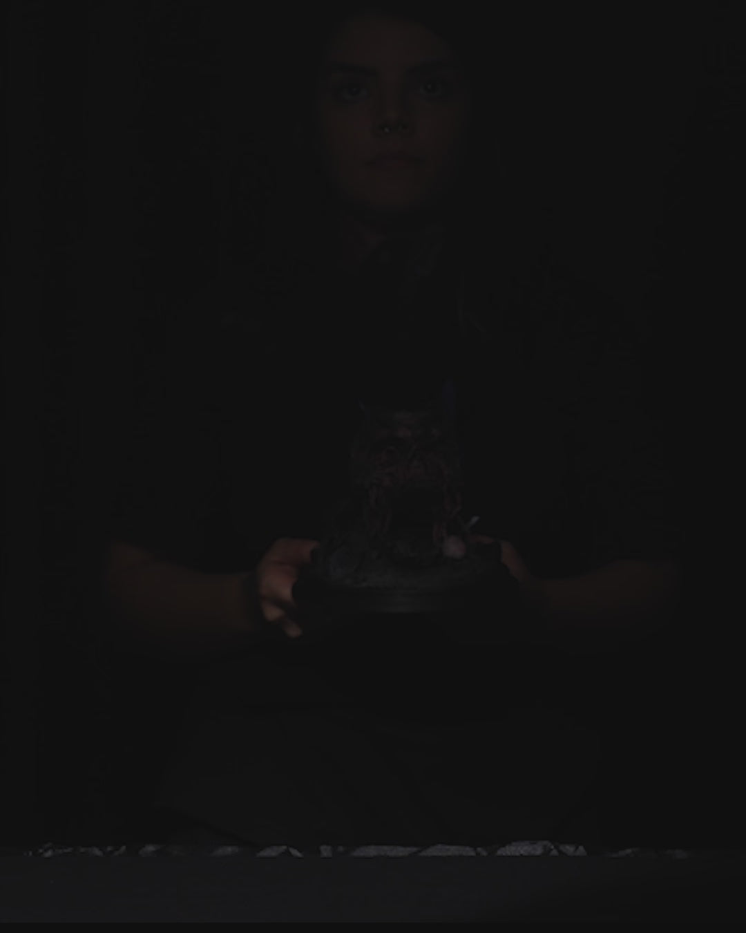 Würfelturm "Rabenfest" – Episches Zubehör für Dungeons & Dragons und Pathfinder