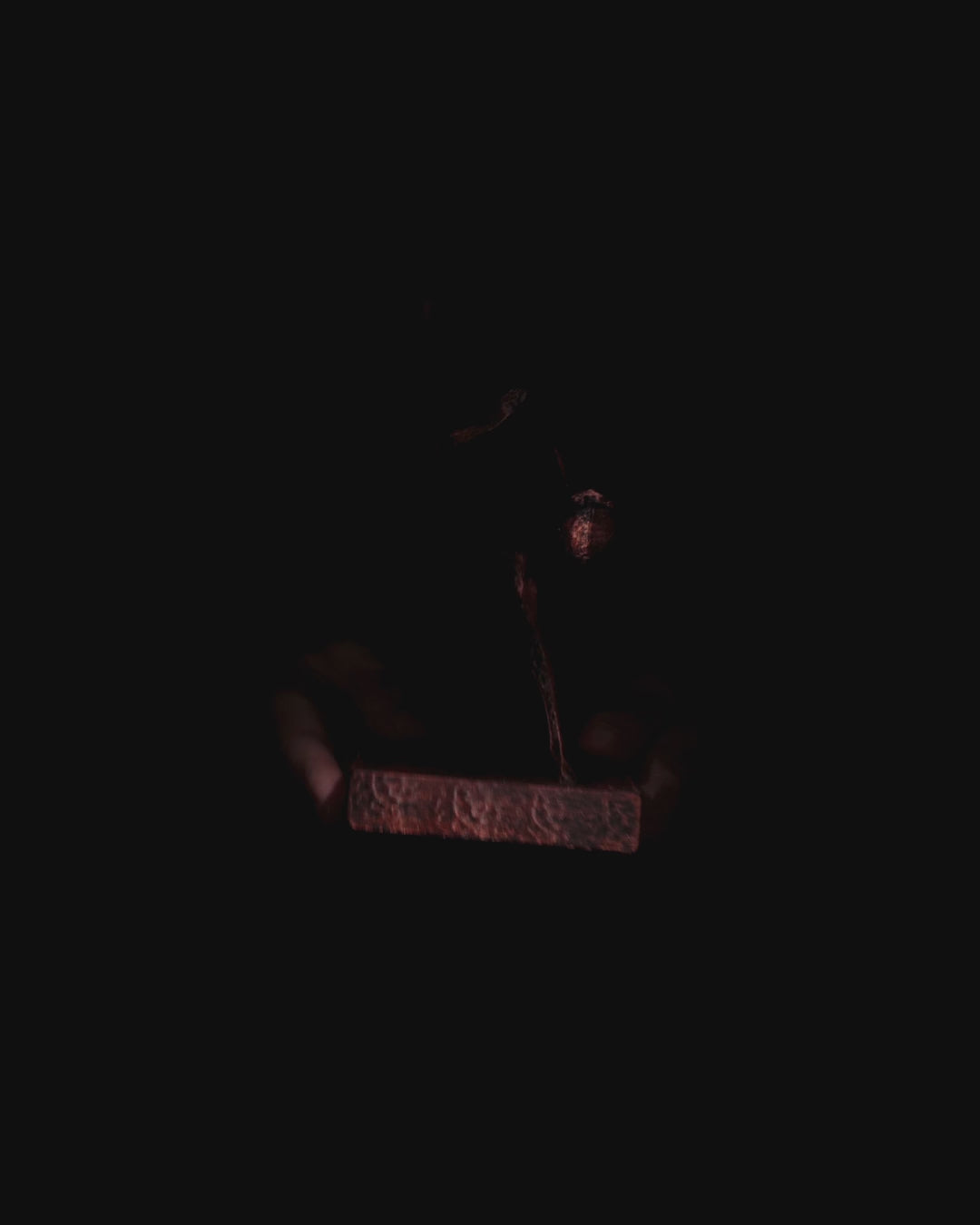 🏀 Handbemalte Basketball-Statue – Dynamische Sport-Deko & Geschenk für Spieler & Fans