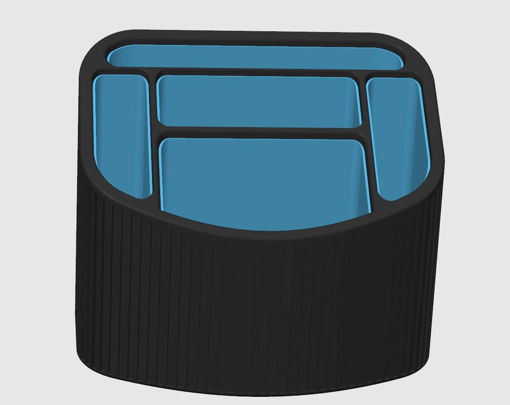 3D-Rendering des Organizers in Schwarz mit blauer Fächer-Innenauskleidung, freigestellt vor neutralem Hintergrund