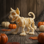 Skelett-Katze-Figur im Seitenprofil mit nach vorn eingerolltem Schwanz, Rippenkorb sichtbar, umgeben von orangefarbenen und weißen Mini-Kürbissen auf Holztisch